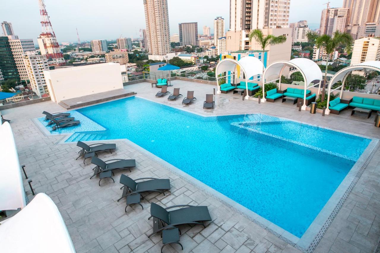 Luxent Hotel Quezon City Zewnętrze zdjęcie
