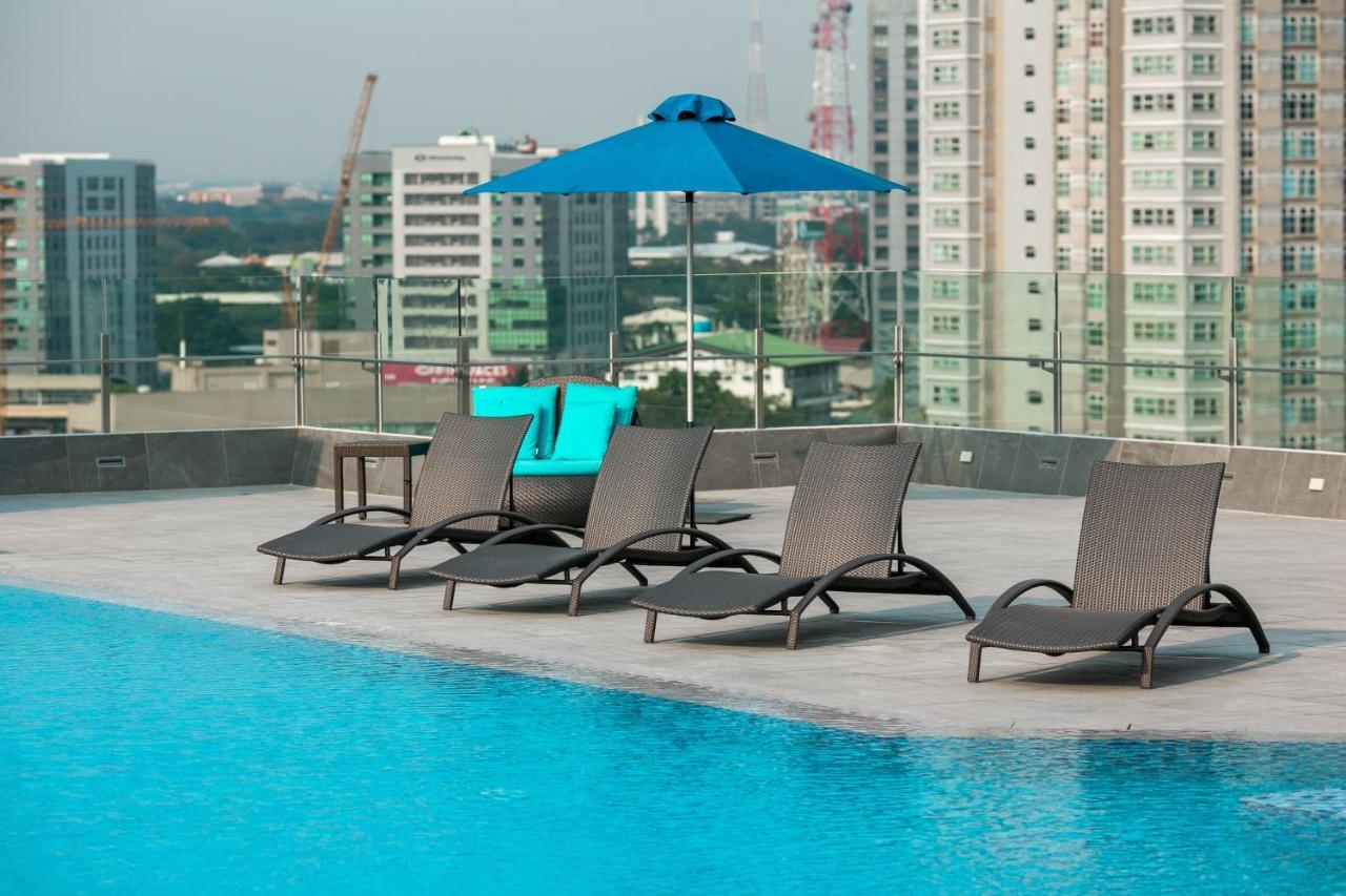Luxent Hotel Quezon City Zewnętrze zdjęcie